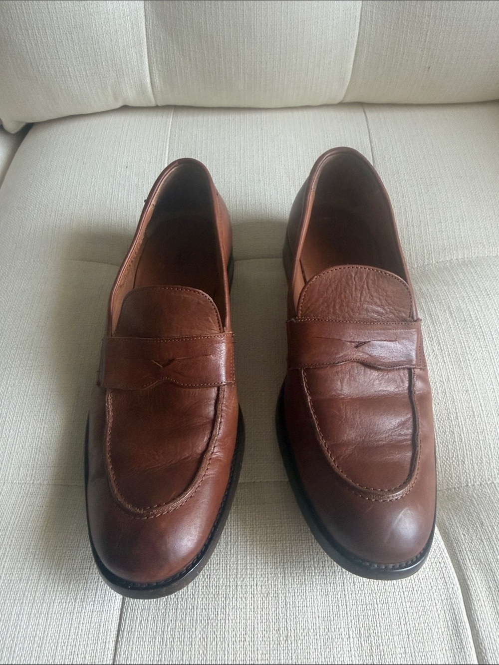 Frye Men's Classic Brown Soft Leather Penny Loafers 9